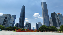 佛山站设计理念为“锦绣湾区，花开禅城”